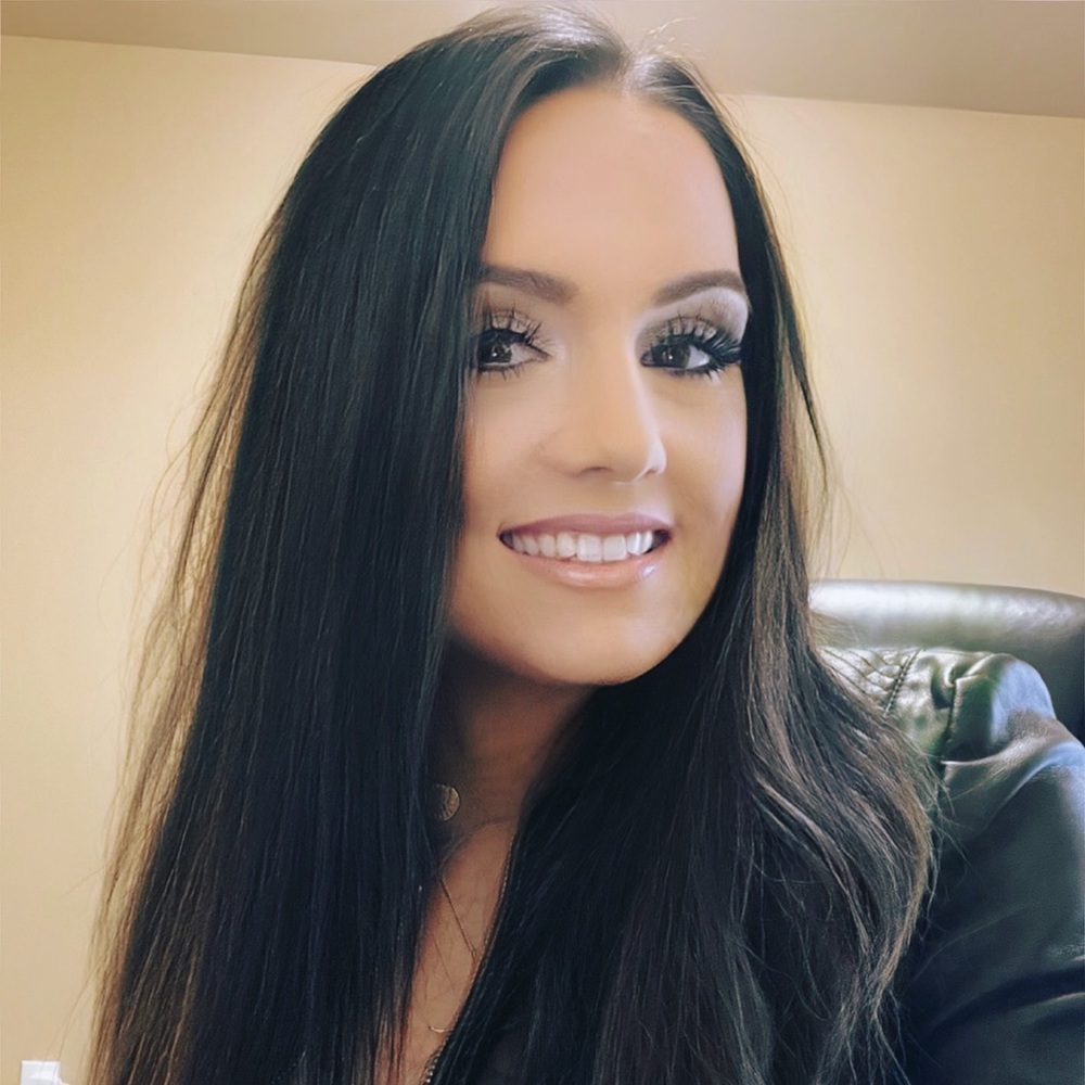 Meet your Posher, Cassie